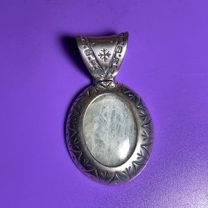 Stone necklace piece